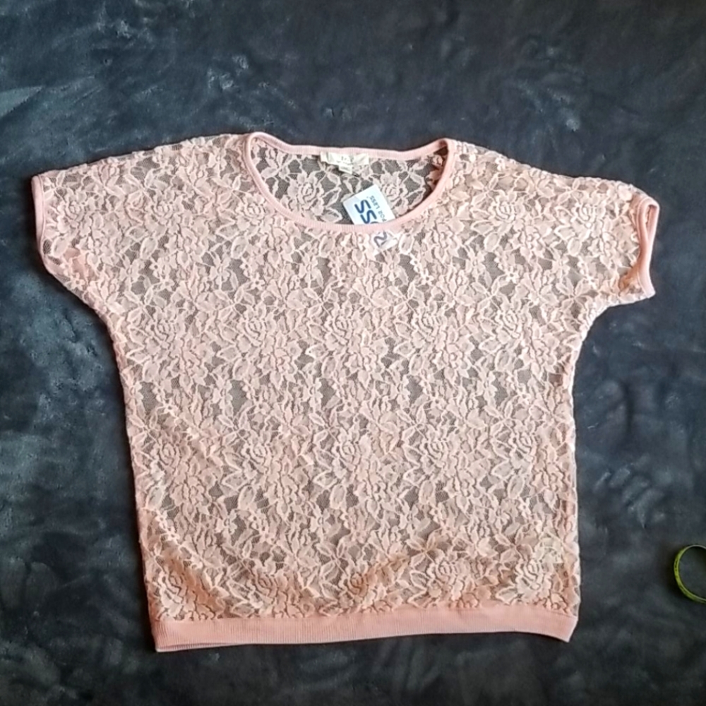Lacey top